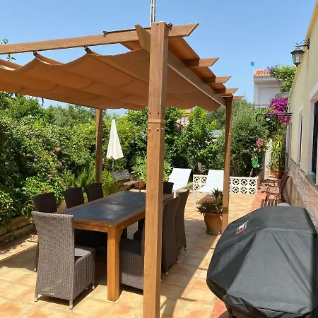 Holiday home Casa La Madriguera