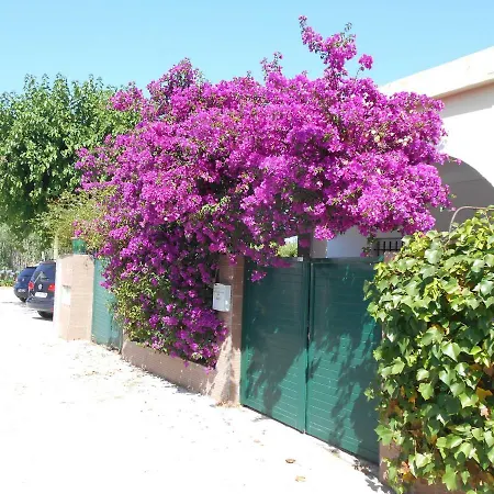 Casa La Madriguera Holiday home *